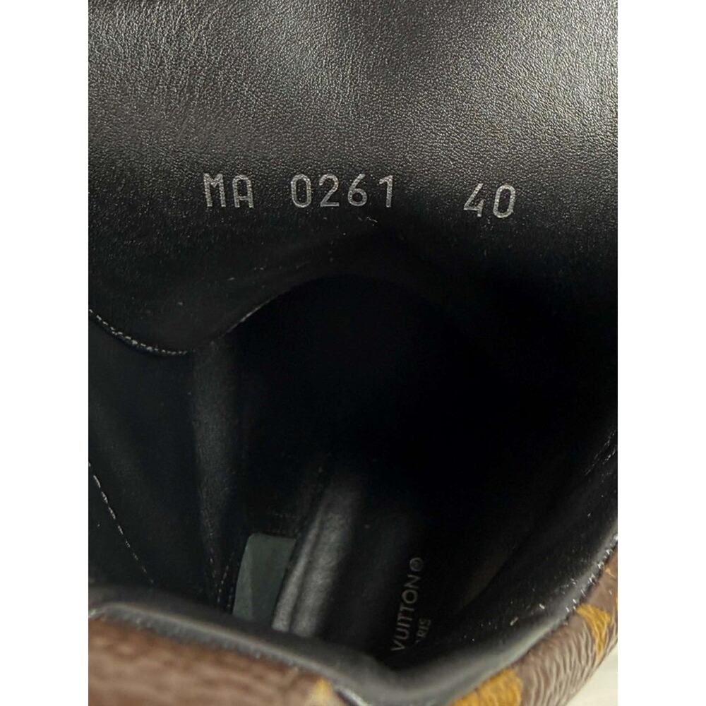 Women's Size 10 US Louis Vuitton Monogram Laureate Platform Desert Boots 366480 - Picture 7 of 8